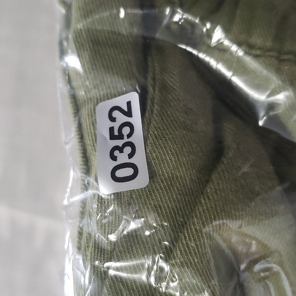 Madewell Pull-On Shorts in Desert Olive Size M - Picture 12 of 12